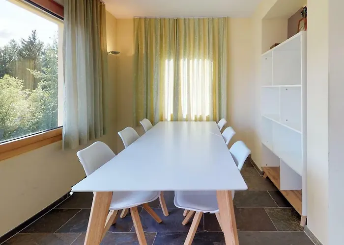 Appartement De Pedrini 6 *